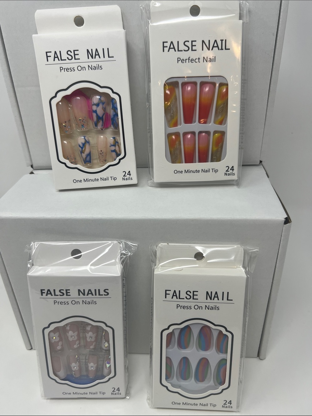 Bundle of 4 sets of assorted press on nails-17